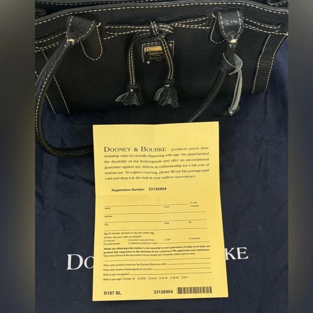 Dooney & Bourke Black Pebbled Leather Shouder Bag with Blue Duck Hangtag - Picture 9 of 11